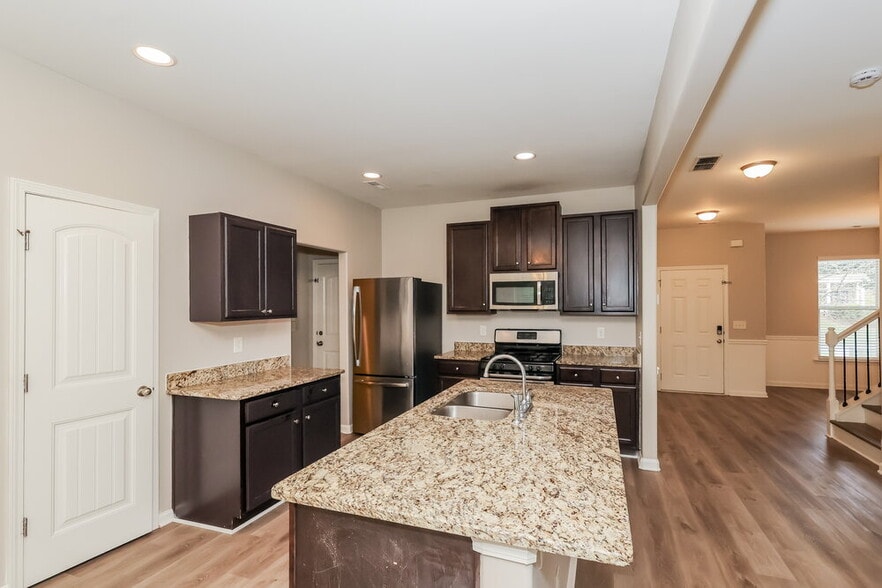 Building Photo - 4485 Belcamp Rd