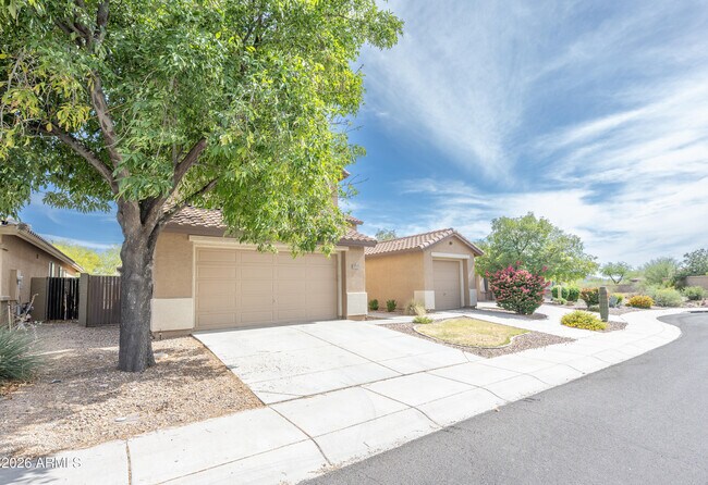 Building Photo - 2023 W Shackleton Dr