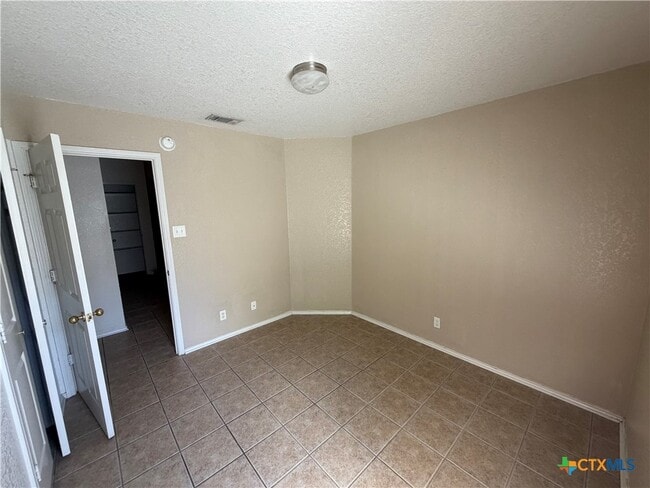 Building Photo - 220 Dale Earnhardt Dr