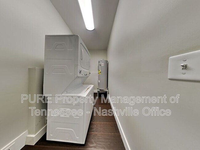 Building Photo - 510 Spring Ln