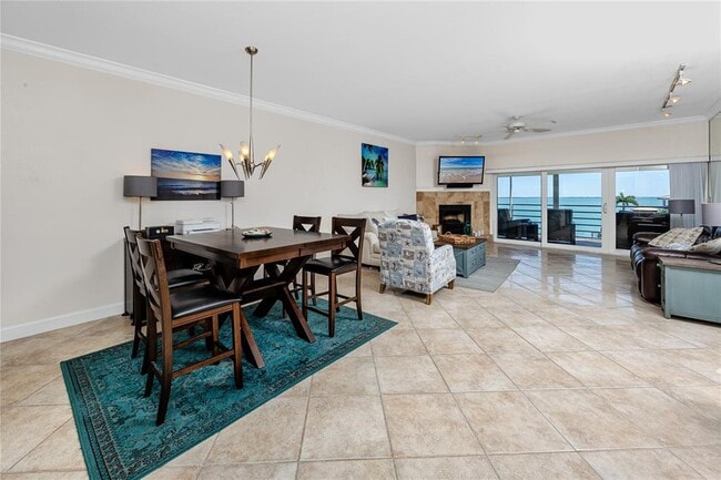 Building Photo - 363 Pinellas Bayway S