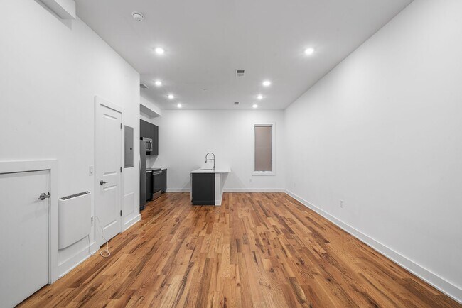 Building Photo - The Gotham Townhome