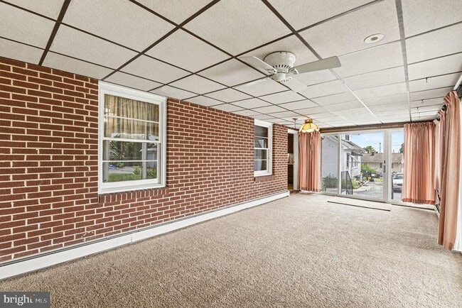 Building Photo - 4125 Cliffvale Rd