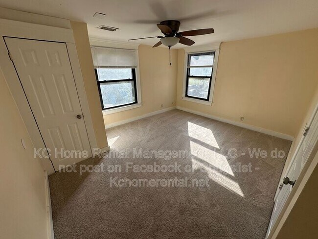 Building Photo - 2826 Harrison St