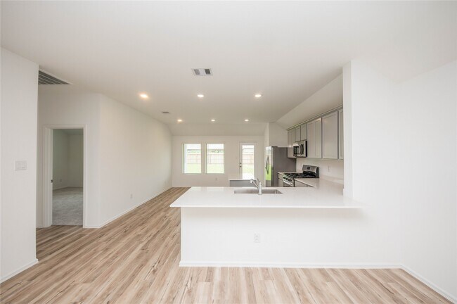 Building Photo - 2550 Olivine Stone Dr