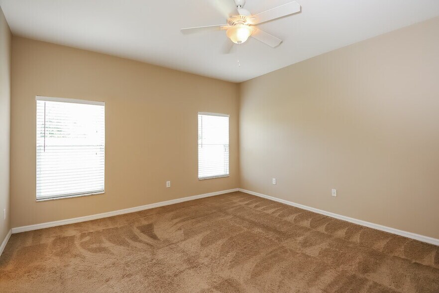 Building Photo - 10337 Celtic Ash Dr