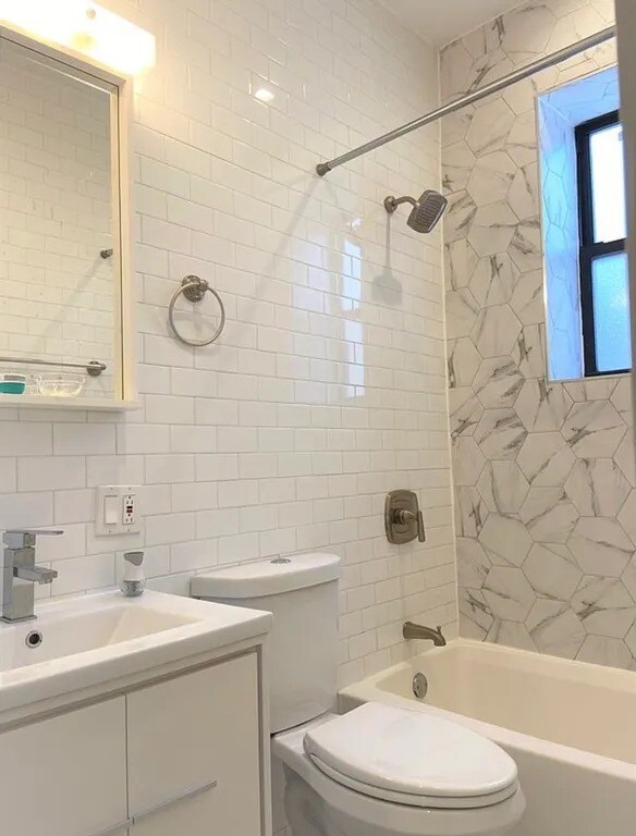 Building Photo - 534 New Lots Ave