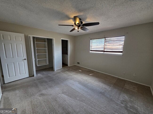 Building Photo - 4701 Flat Shoals Rd