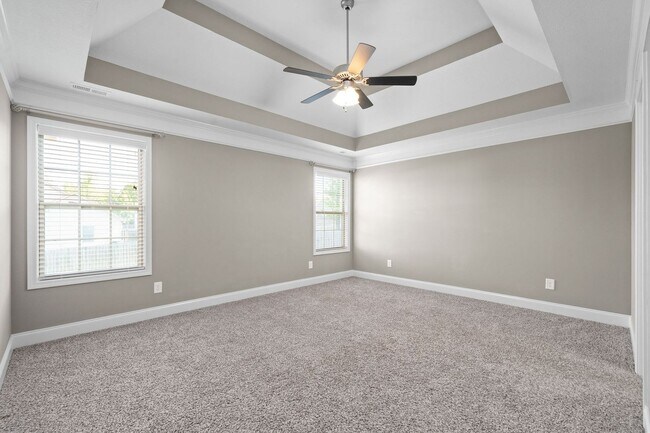 Building Photo - 515 Sourwood Dr