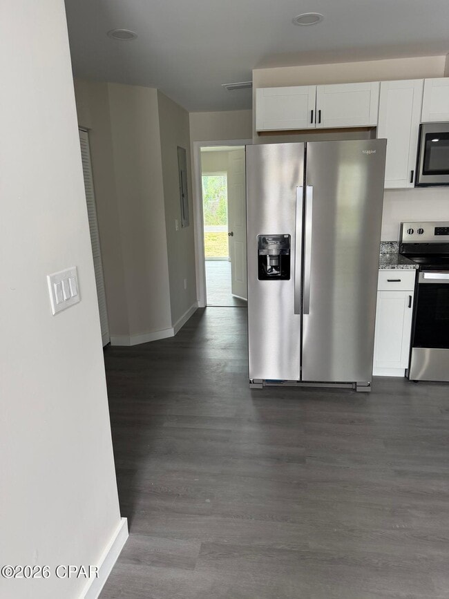 Building Photo - 2828 La Mesa Ave