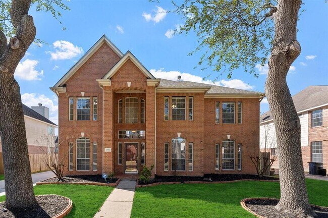 Primary Photo - 11910 McKinney Falls Ln