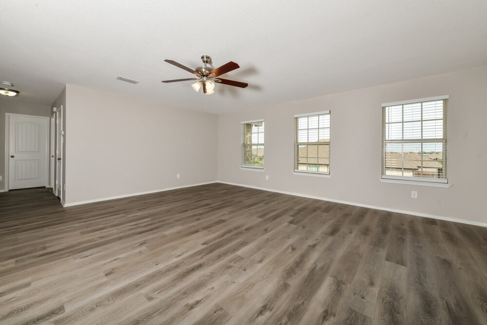 Building Photo - 8225 Spruce Meadows Dr