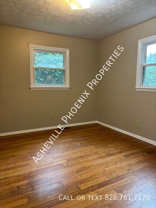 Building Photo - 509 Wilson Ave