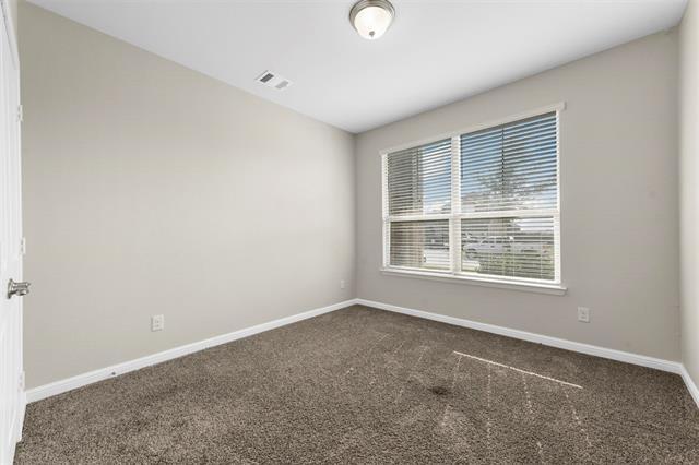Building Photo - 3318 Camden Creek Dr