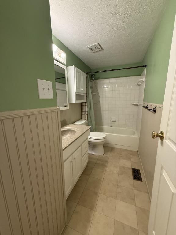 Building Photo - 1506 Sportsman Dr