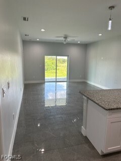 Building Photo - 2606 Sunniland Blvd