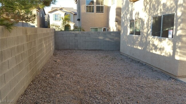 Building Photo - 7245 Pine Barrens St