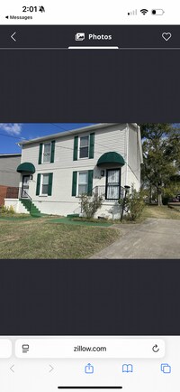 Building Photo - Beautiful 2 BD Townhome
