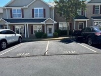 Building Photo - 612 Graythorn Ln