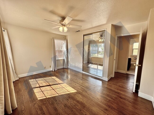 Building Photo - 41 W McKenzie Ave