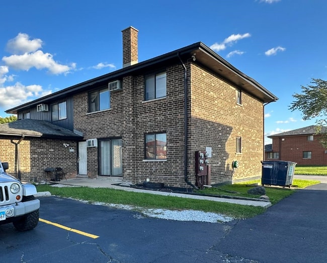 2460 198th St 2460 198th St Lynwood IL 60411 Apartment Finder