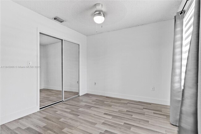 Building Photo - 13847 SW 157th Terrace