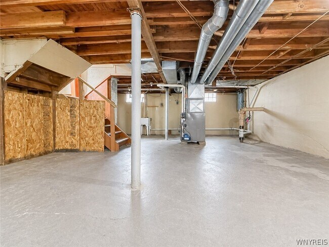 Building Photo - 3225 Belden Pl