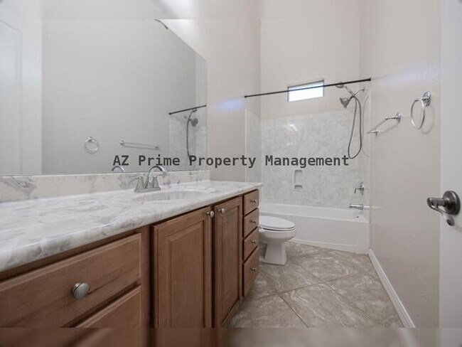 Building Photo - 2902 E Gary Way