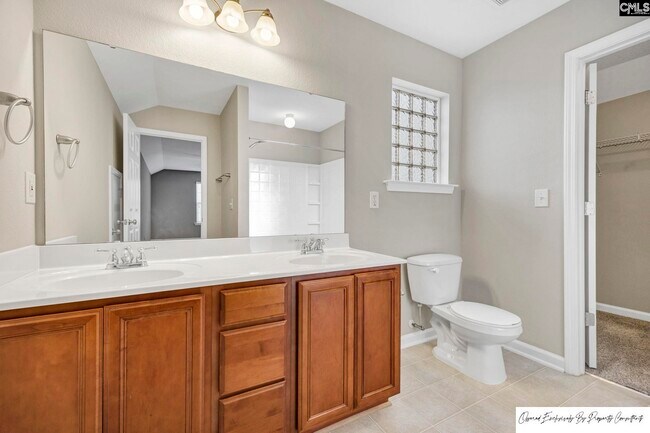 Building Photo - 143 Springhaven Dr