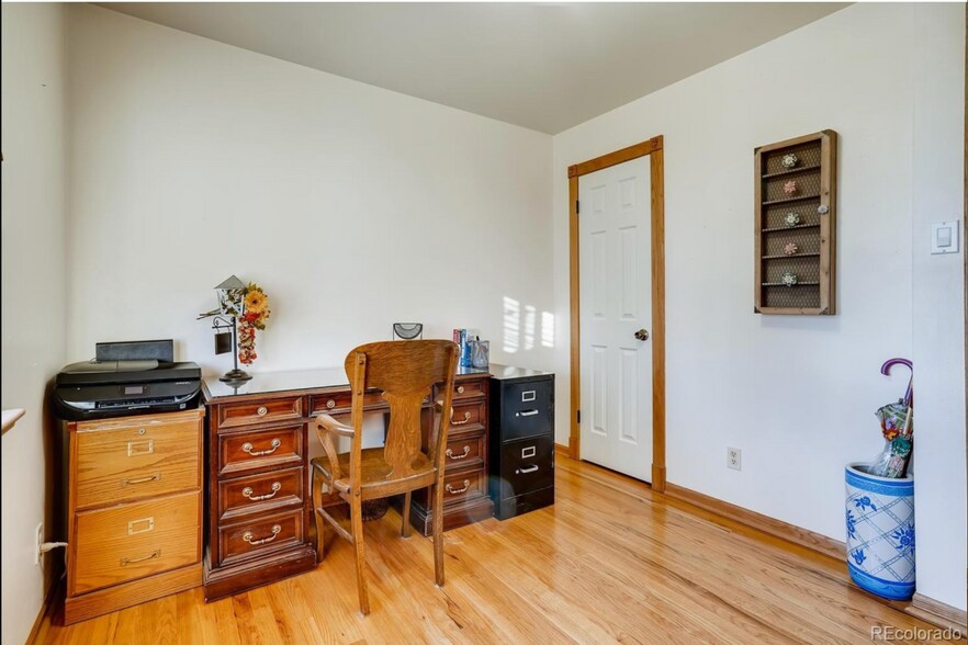 Building Photo - 3735 w 78th Ave