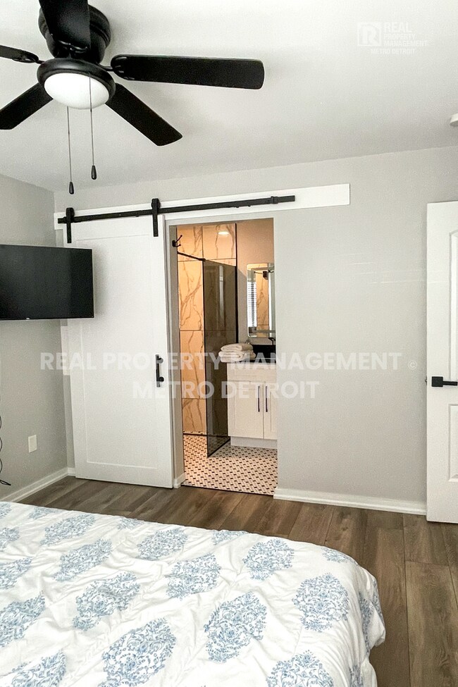 Building Photo - SPRING INTO A NEW HOME