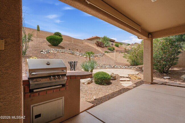 Building Photo - 38994 S Windwood Dr