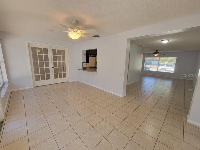 Building Photo - 8542 Braxton Dr