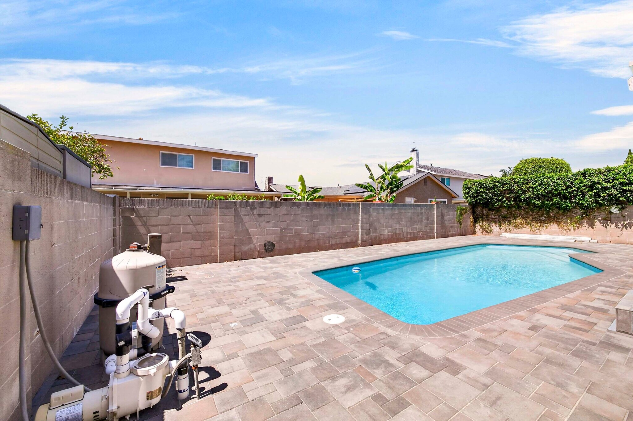 Building Photo - 8321 Santa Margarita Ln