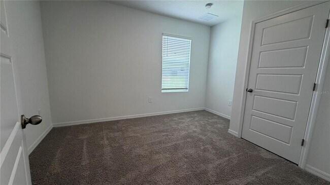 Building Photo - 5152 Native Mile Lp