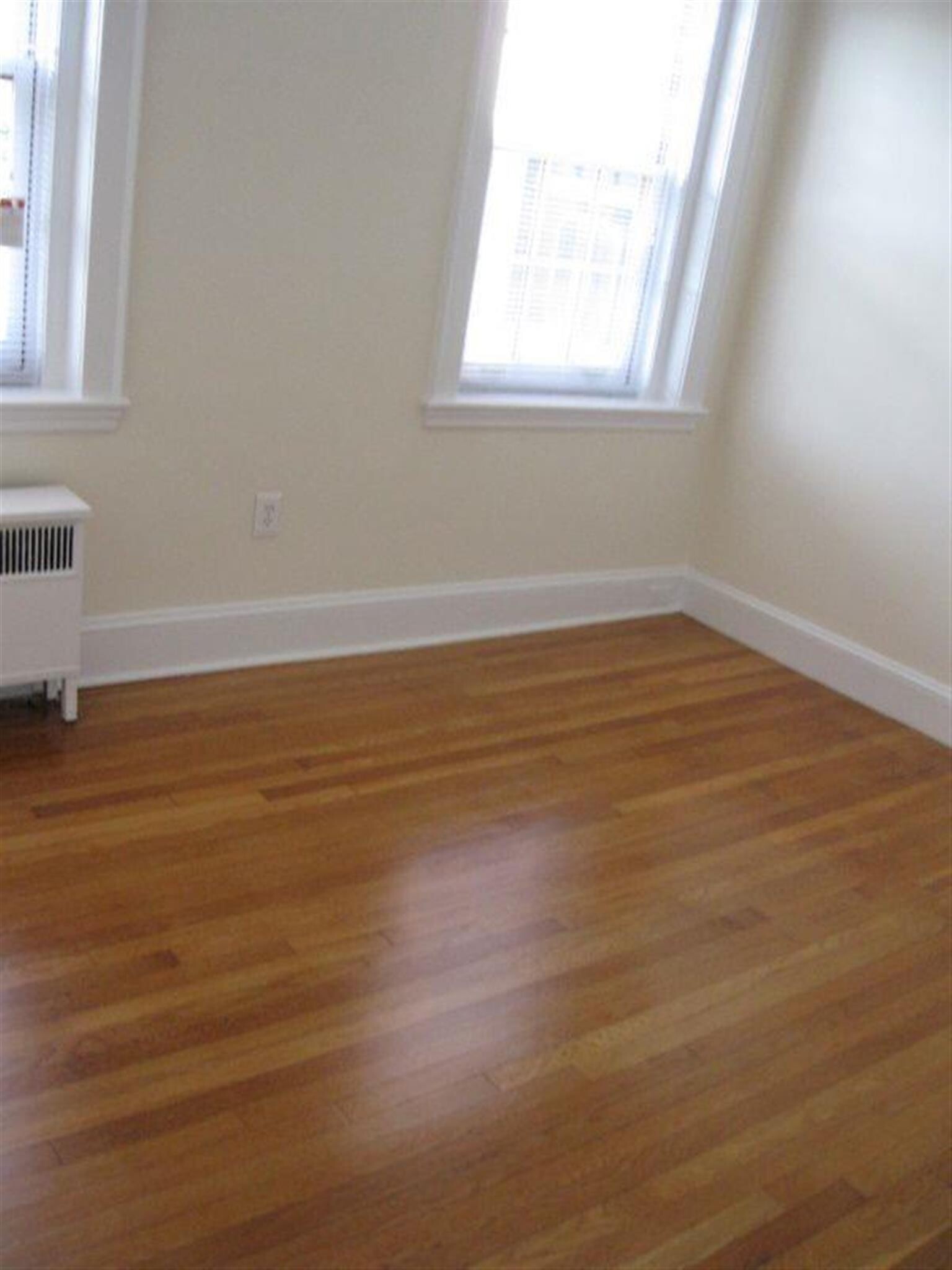 Building Photo - 361 Harvard St