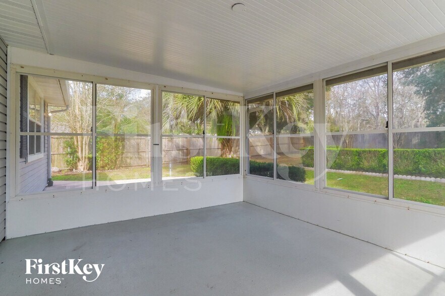 Building Photo - 1255 Tahoe Ct