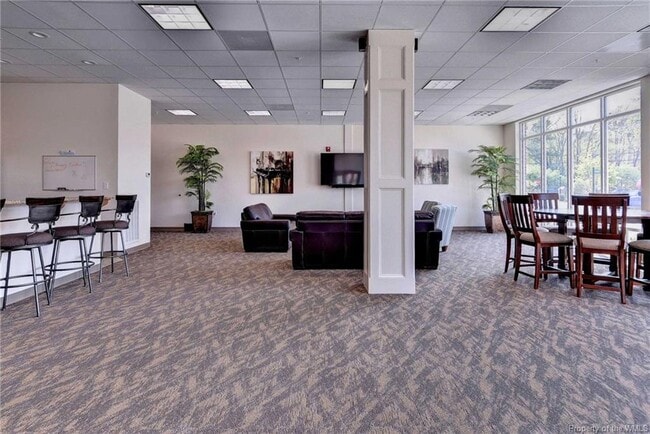 Building Photo - 105 Laydon Way