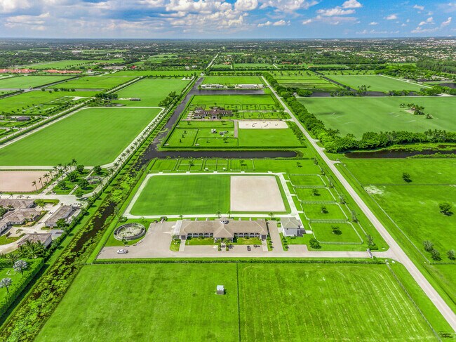 Building Photo - 5181 Lasso Wy