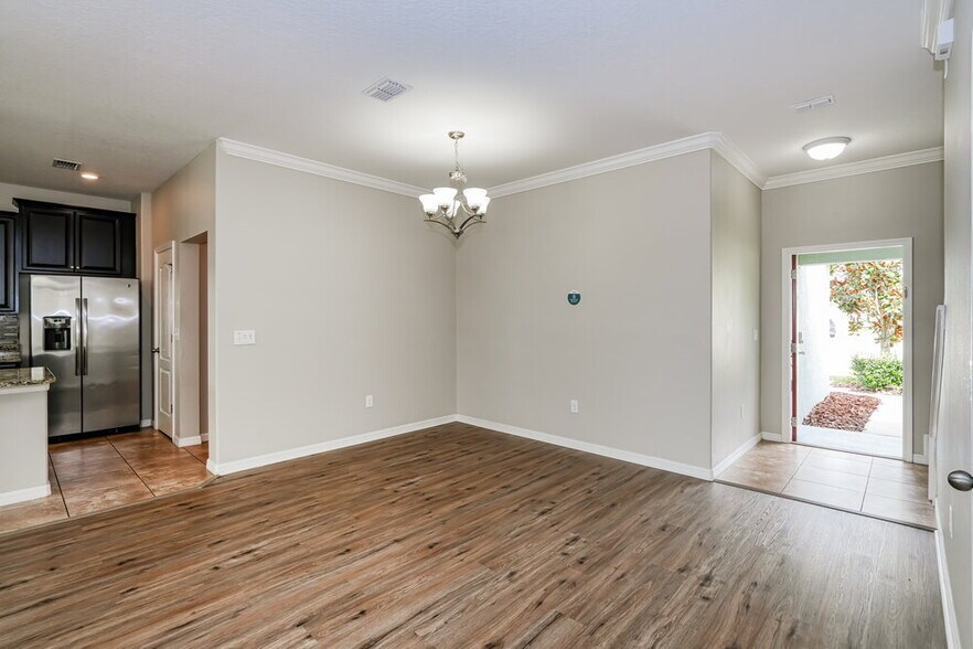 Building Photo - 13946 Lugano Ct