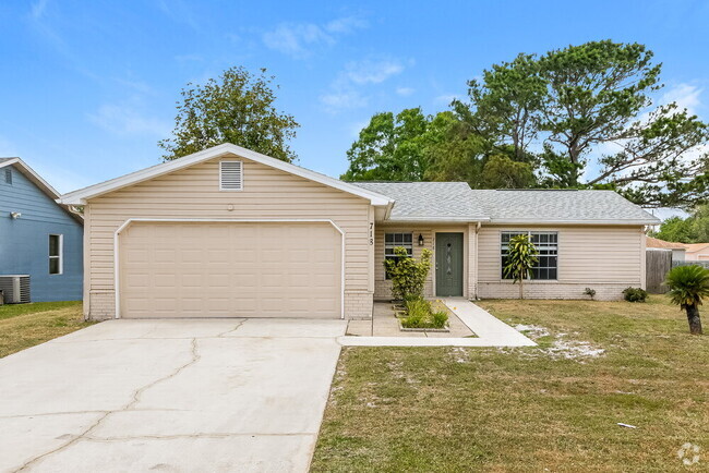 Building Photo - 718 Del Prado Dr