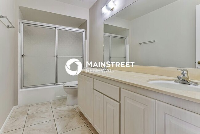 Building Photo - 4 Bedroom Pet-Friendly Home in Mesa, AZ with Main Street Renewal