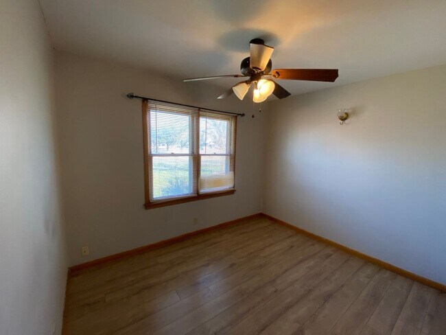 Building Photo - Check out this Three bedroom, one bedroom home COMING SOON!