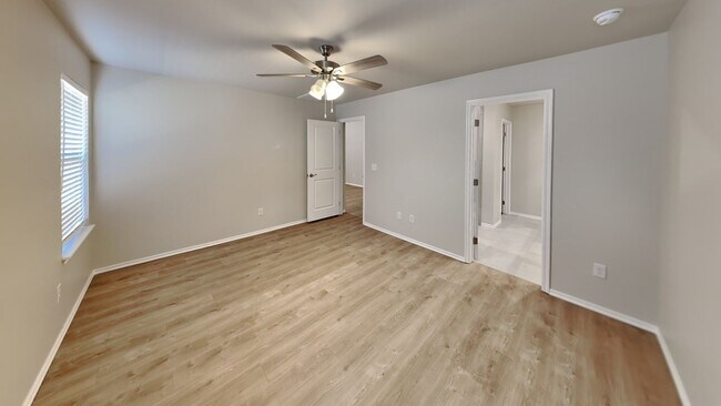 Building Photo - 9109 NW 127th St