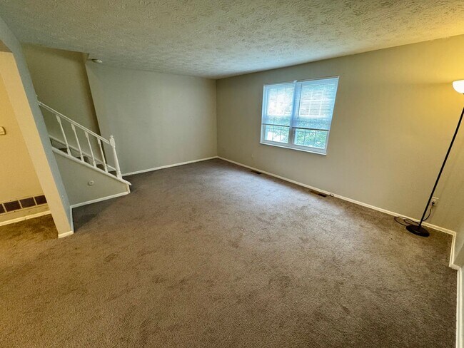 Building Photo - Price Improved! Spacious 2-Bedroom Townhome with Private Patio in Cranberry Township