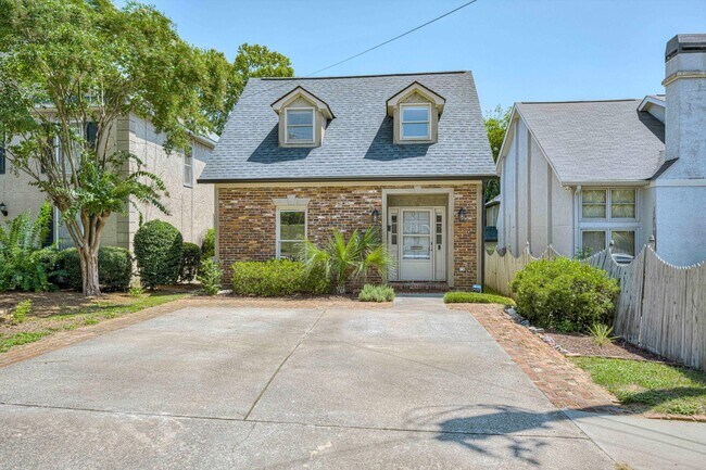 Building Photo - 1054 Hickman Rd