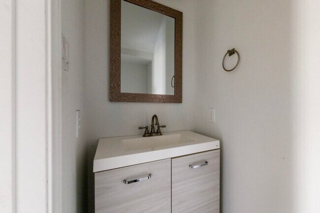 Building Photo - Corner of Comfort: Elevate Your Lifestyle ...
