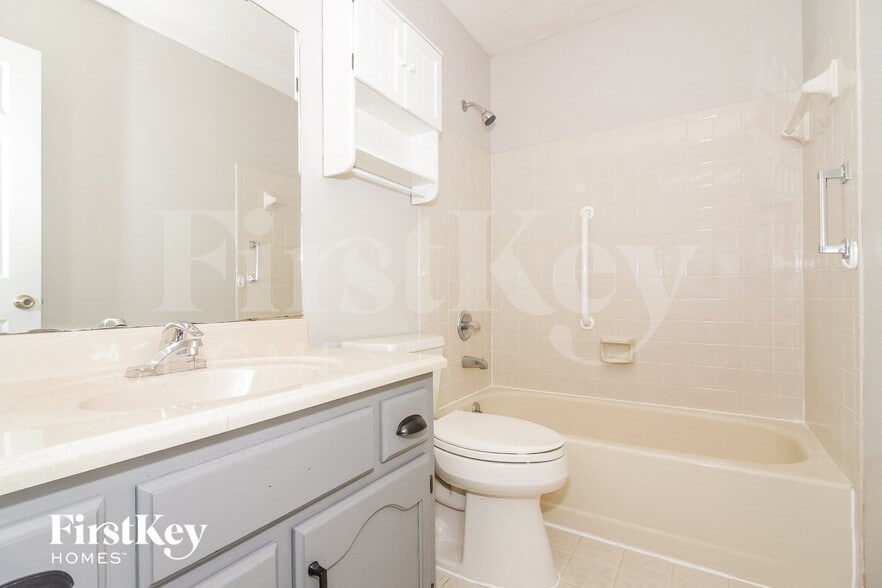 Building Photo - 7134 Markim Dr