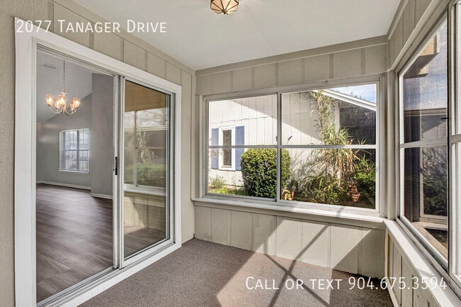 Building Photo - 2077 Tanager Dr