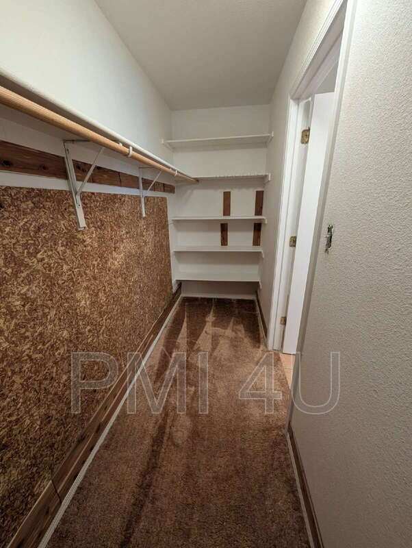 Building Photo - 7105 Casa Elena Dr NE